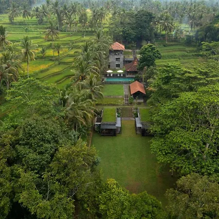 Вилла Teras Divya Tropical Retreat